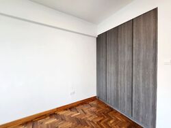 Park East (D15), Condominium #423195041